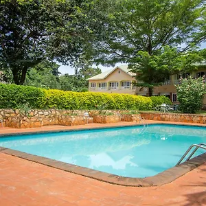 Safari 2* Jinja