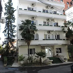 La Favorita 3* Tirana
